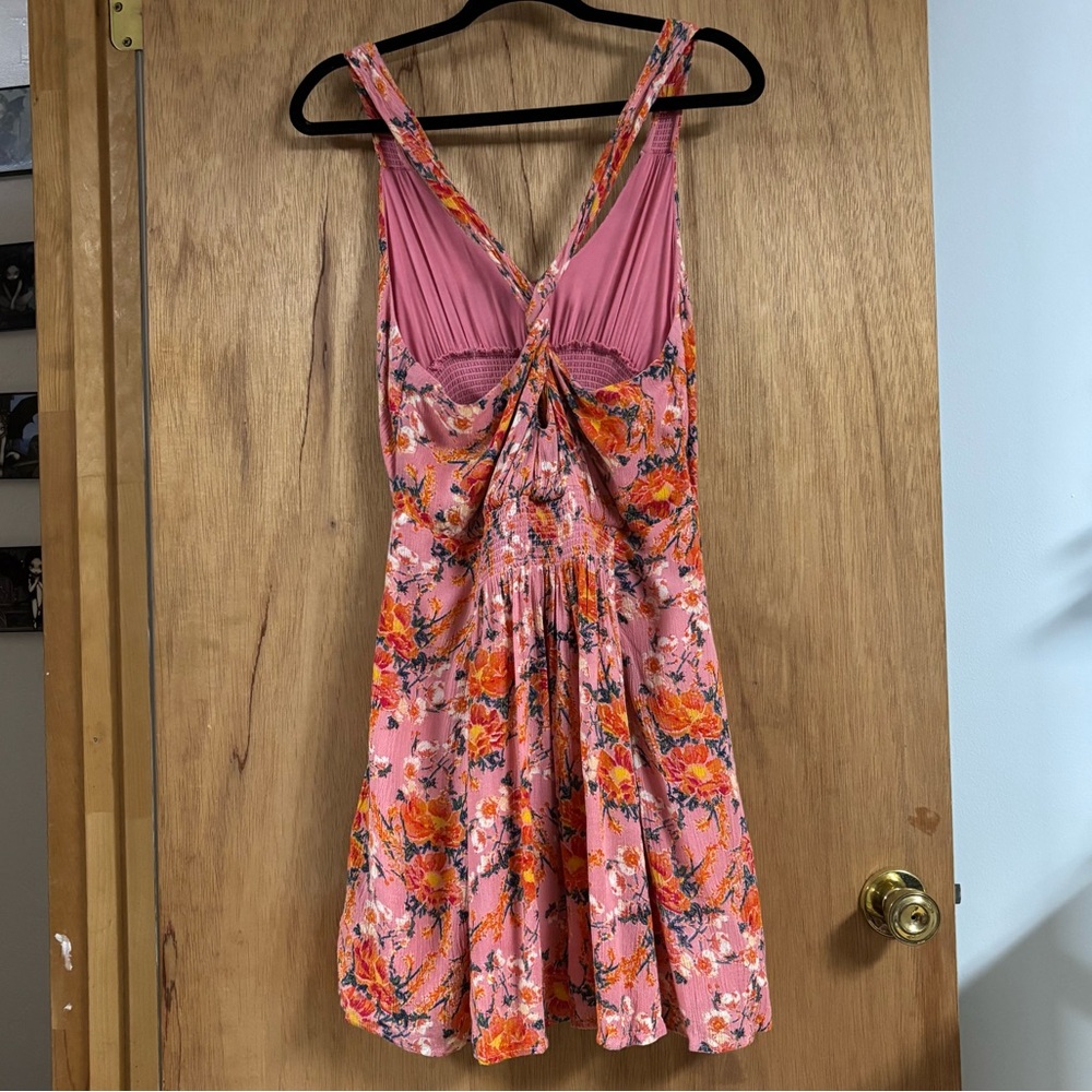 FREE PEOPLE Floral MINI DRESS with Tassels! Flirty Girly Boho Smocked Coral Pink - Picture 2 of 7